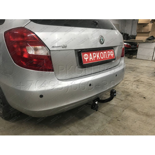 1922-A ORIS Фаркоп на Skoda Fabia седан/универсал 2000-2014. Необходима подрезка бампера. Тип шара: A. Нагрузки: 1100/50 кг, масса фаркопа 12,8 кг (без электрики в комплекте)