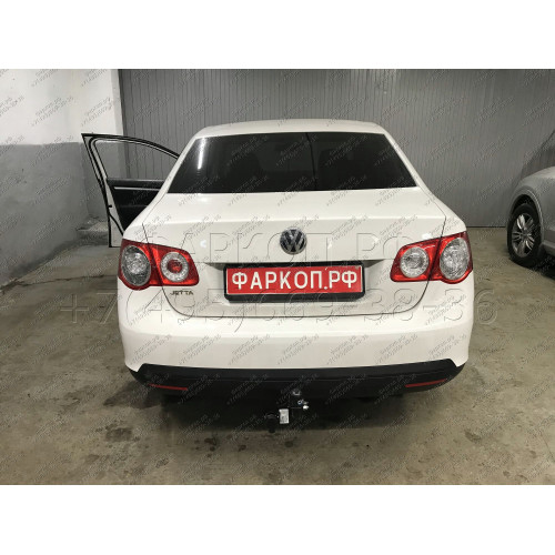2189-A ORIS Фаркоп на Volkswagen Jetta седан 2006-2011, Volkswagen Golf V,VI универсал 2007-2013. Необходима подрезка бампера. Тип шара: A. Нагрузки: 1500/50 кг, масса фаркопа 14,3 кг (без электрики в комплекте)