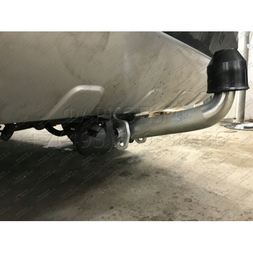 V057A GALIA Полностью оцинкованный фаркоп на Volvo XC90 2003-2015. Подрозетник убирается за бампер. Тип шара: A. Невидимый вырез бампера. Нагрузки: 2250/90 кг, масса фаркопа 15,92 кг