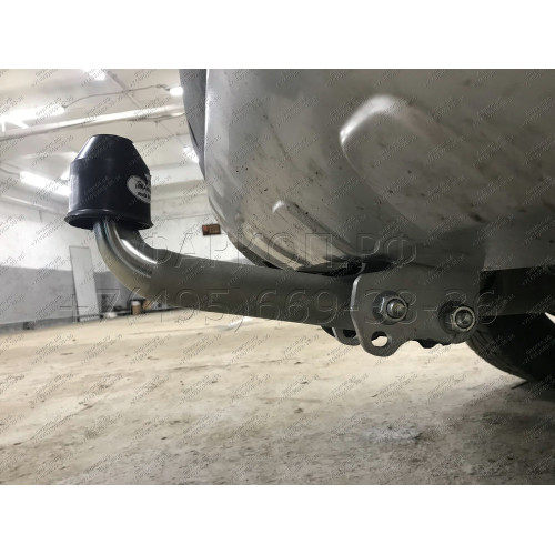 V057A GALIA Полностью оцинкованный фаркоп на Volvo XC90 2003-2015. Подрозетник убирается за бампер. Тип шара: A. Невидимый вырез бампера. Нагрузки: 2250/90 кг, масса фаркопа 15,92 кг