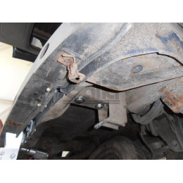 K018A GALIA Полностью оцинкованный фаркоп на Kia Carnival 1999-2006. Тип шара: A. Невидимый вырез бампера. Нагрузки: 2000/80 кг, масса фаркопа 18,52 кг