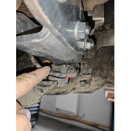 M149V GALIA Полностью оцинкованный фаркоп на Mazda CX-60 2022-, Mazda CX-80 2024-. Подрозетник убирается за бампер. Тип шара: AV (вертикальное быстросъемное креп