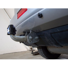 N040C GALIA Полностью оцинкованный фаркоп на Nissan X-Trail T30 2001-2007. Тип шара: C (горизонтальный съемный). Подрезка бампера. Нагрузки: 2100/100 кг, масса фарк