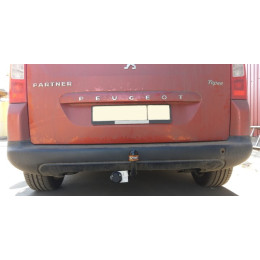PE 01 AVTOS Фаркоп на Peugeot Partner L1 2008-2018, 2018-, Citroen Berlingo L1 2008-2018, 2018-, Toyota Proace City L1 2019-, Opel Combo L1 2018-, Peugeot Rifter L1 2019-, FIAT Doblo L1 2022-. Требуется подрезка бампера. Т