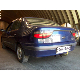 R015C GALIA Полностью оцинкованный фаркоп на Renault Megane I седан 1996-2003. Тип шара: C (горизонтальный съемный). Установка без снятия и выреза бампера. На