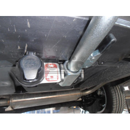 R090A GALIA Полностью оцинкованный фаркоп на Renault Laguna универсал 2007-2015. Тип шара: A. Установка без снятия и выреза бампера. Нагрузки: 1800/75 кг, масса ф