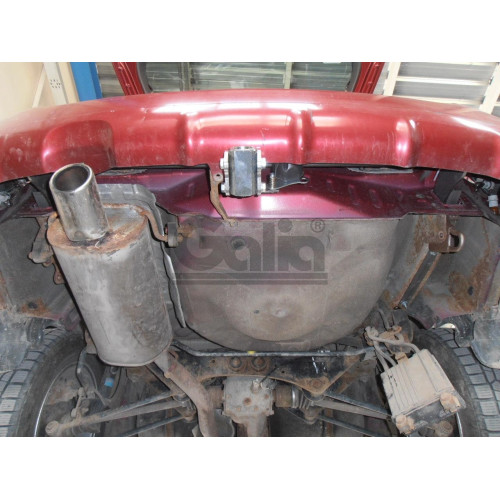 S072C GALIA Полностью оцинкованный фаркоп на Subaru Forester 1997-2008. Подрозетник убирается за бампер. Тип шара: C (горизонтальный съемный). Без выреза бампера. Нагрузки: 2100/85 кг, масса фаркопа 17,77 кг