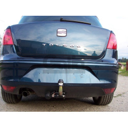S077A GALIA Полностью оцинкованный фаркоп на SEAT Toledo хетчбек 5 дверей 2005-2010. Тип шара: A. Подрезка бампера. Нагрузки: 1600/75 кг, масса фаркопа 15,25 кг
