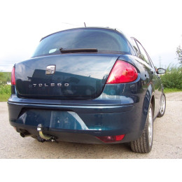 S077A GALIA Полностью оцинкованный фаркоп на SEAT Toledo хетчбек 5 дверей 2005-2010. Тип шара: A. Подрезка бампера. Нагрузки: 1600/75 кг, масса фаркопа 15,25 кг