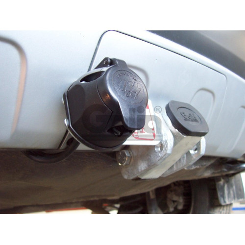 S090C GALIA Полностью оцинкованный фаркоп на Skoda Praktik 2006-2015, Roomster 2006-2015, включая Scout, с 06/2010-2015 требуется электрика с блоком согласования. Тип шара: C (горизонтальный съемный). Требуется вырез в бампере. Нагрузки: 1200/50 кг, масса