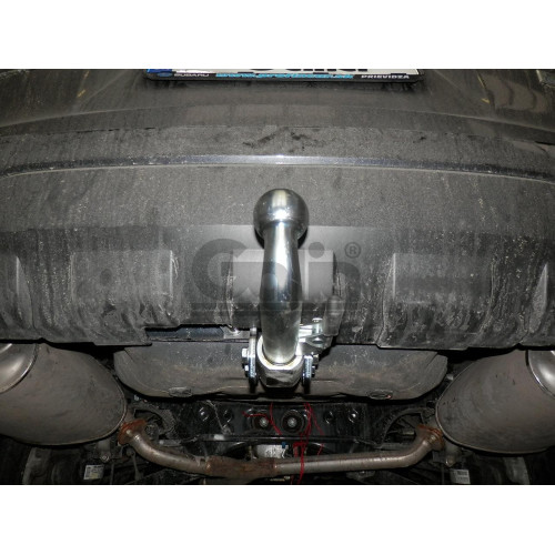 S103C GALIA Полностью оцинкованный фаркоп на Subaru Forester 2007-2013. Тип шара: C (горизонтальный съемный). Невидимый вырез бампера. Нагрузки: 2200/80 кг, масса фаркопа 17,37 кг