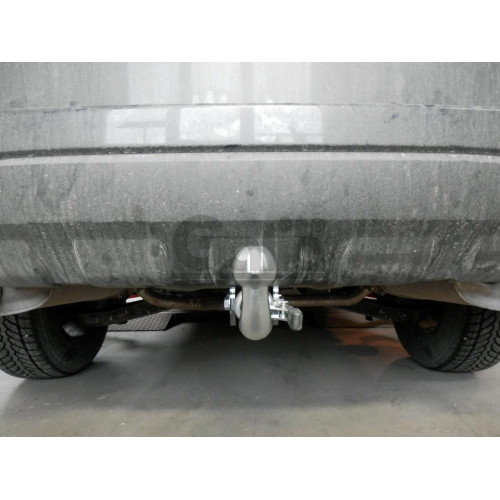 S103C GALIA Полностью оцинкованный фаркоп на Subaru Forester 2007-2013. Тип шара: C (горизонтальный съемный). Невидимый вырез бампера. Нагрузки: 2200/80 кг, масса фаркопа 17,37 кг