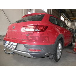 S113C GALIA Полностью оцинкованный фаркоп на Seat Leon X-Perience универсал 2014-2020. Подрозетник убирается за бампер. Тип шара: C (горизонтальный съемный). Н