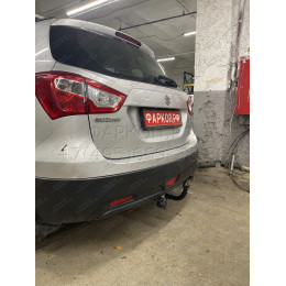 S405-A Лидер-плюс ТСУ для Suzuki SX4 S-Cross 2013-2022, Suzuki Vitara 2015-. Требуется подрезка бампера. Нагрузки: 1200/75 кг, масса фаркопа 16,82 кг (без электрики в компле