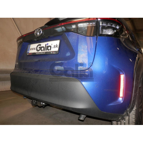 T079C GALIA Полностью оцинкованный фаркоп на Toyota Yaris Cross 2021-, Lexus LBX 2024-. Тип шара: C (горизонтальный съемный). Невидимый вырез бампера. Нагрузки: 1400/75 кг, масса фаркопа 16,12 кг
