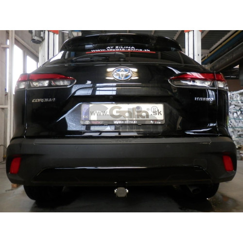 T080C GALIA Полностью оцинкованный фаркоп на Toyota Corolla Cross 2022-. Тип шара: C (горизонтальный съемный). Невидимый вырез бампера. Нагрузки: 1200/75 кг, масса фаркопа 15,57 кг