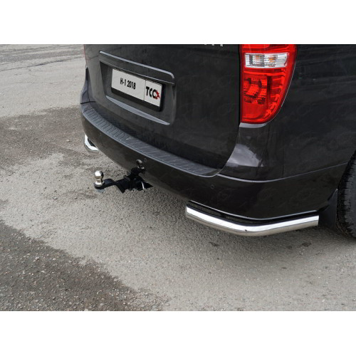 TCU00122 ТСС Фаркоп на Hyundai H1 2018-2023 без подрезки бампера. Тип шара: E (шаровый узел под американский квадрат). Нагрузки: 1800/100 кг
