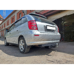 H.T65.E HALTY Фаркоп на Toyota Nadia, в т.ч. type Su 2WD/4WD 1998-2003 без подрезки бампера. Тип шара: E. Нагрузки: 750/75 кг, масса фаркопа 14,3 кг