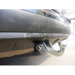 V052C GALIA Полностью оцинкованный фаркоп на Audi Q7 2006-2015, Porsche Cayenne 2002-2010, 2010-2018, Volkswagen Touareg 2002-2010, 2010-2018. Тип шара: C (горизонтальный съемный). Минималь