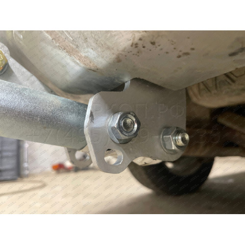 V057A GALIA Полностью оцинкованный фаркоп на Volvo XC90 2003-2015. Подрозетник убирается за бампер. Тип шара: A. Невидимый вырез бампера. Нагрузки: 2250/90 кг, масса фаркопа 15,92 кг