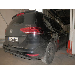 V082C GALIA Полностью оцинкованный фаркоп на Volkswagen Touran 2015-. Подрозетник убирается за бампер. Тип шара: C (горизонтальный съемный). Установка без в