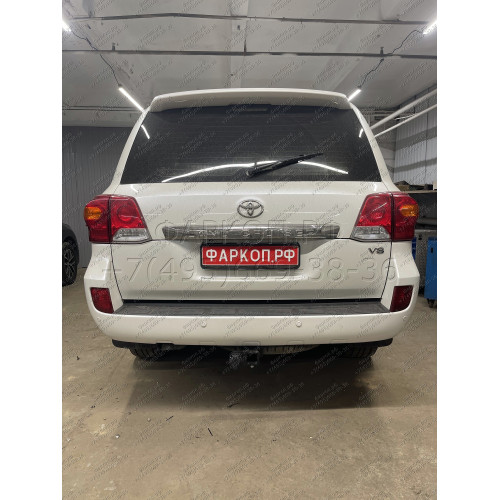 TLC-07-991122.00 PT GROUP Фаркоп на Toyota Land Cruiser 200, в т.ч. TRD 2007-2021, Lexus LX 2007-2022 без подрезки бампера. Тип шара: E (легкосъемный шар под квадрат). Нагрузки: 3500/140 кг, масса фаркопа 11,5 кг (без электрики в комплекте)