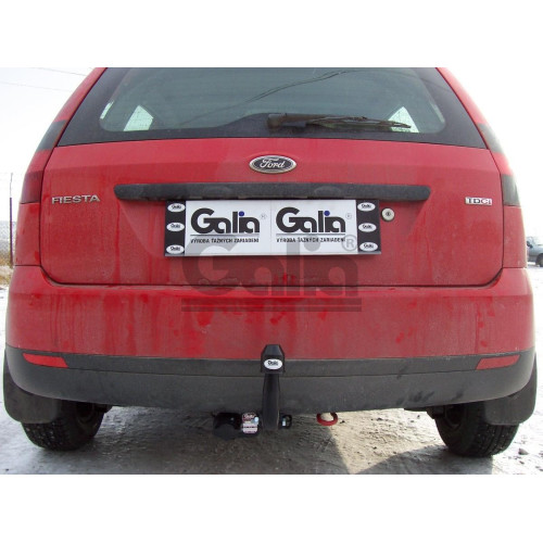 F088C GALIA Полностью оцинкованный фаркоп на Ford Fiesta 2002-2008. Особенности: колесная база 2486 мм. Тип шара: C (горизонтальный съемный). Требуется подрезка бампера. Нагрузки: 900/50 кг, масса фаркопа 15,36 кг