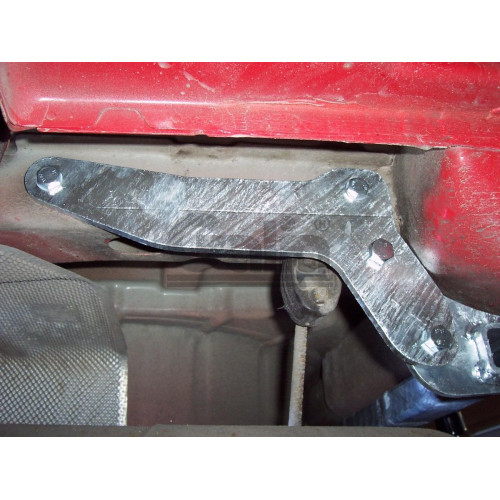 F096A GALIA Полностью оцинкованный фаркоп на Ford Focus II универсал 2004-2011. Тип шара: A. Без выреза бампера. Нагрузки: 1500/75 кг, масса фаркопа 15,52 кг