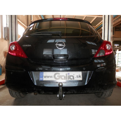 F101A GALIA Полностью оцинкованный фаркоп на Opel Corsa D 2006-2014, FIAT Grande Punto 2005-2010, Grande Punto Evo 2005-2010, Alfa Romeo MiTo 2008-2018. Подрозетник убирается за бампер. Тип шара: A. Невидимый вырез бампера. Нагрузки: 1350/75 кг, масса фар
