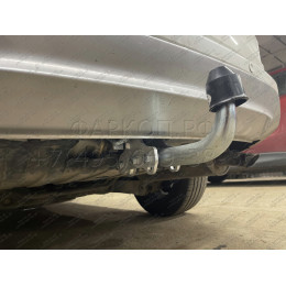 H089A GALIA Полностью оцинкованный фаркоп на Honda CR-V IV 2012-2017. Подрозетник убирается за бампер. Тип шара: A. Невидимый вырез бампера. Нагрузки: 2000/100 к