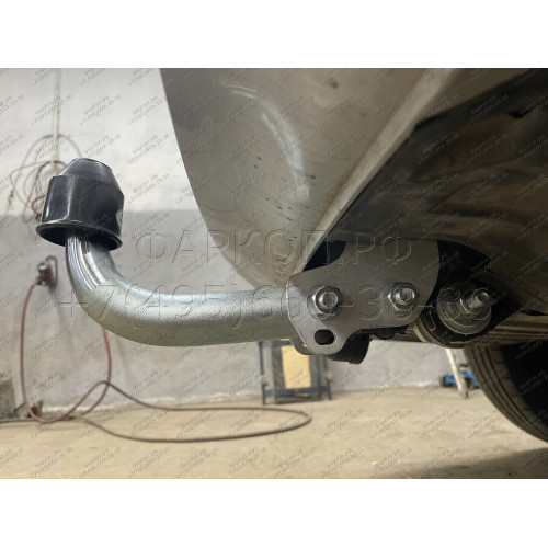 H089A GALIA Полностью оцинкованный фаркоп на Honda CR-V IV 2012-2017. Подрозетник убирается за бампер. Тип шара: A. Невидимый вырез бампера. Нагрузки: 2000/100 кг, масса фаркопа 17,92 кг