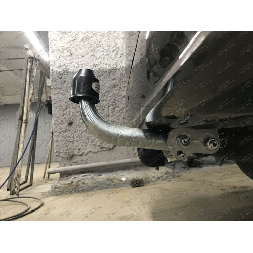 M108A GALIA Полностью оцинкованный фаркоп на Mercedes V-Class w447 2014-, Mercedes Vito w639 2003-2014, w447 2014-, Mercedes Viano w639 2003-2014. Особенности: задний привод, после 07/2010- необходима большая подрезка бампера. Тип шара: A. Невидимый вырез