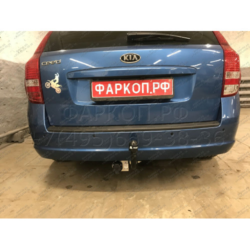 K106-A Лидер-плюс ТСУ для Kia Ceed универсал 2007-2013 без снятия и выреза бампера. Нагрузки: 1300/75 кг, масса фаркопа 16,66 кг (без электрики в комплекте)