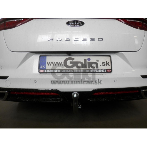 K047C GALIA Полностью оцинкованный фаркоп на Kia ProCeed 2018-. Тип шара: C (горизонтальный съемный). Установка без снятия и выреза бампера. Нагрузки: 1600/85 кг, масса фаркопа 16,17 кг