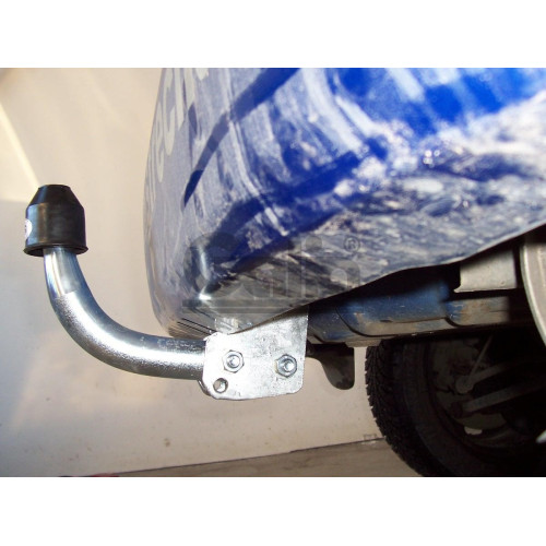 M020A GALIA Полностью оцинкованный фаркоп на Mazda Premacy 1999-2004. Тип шара: A. Без выреза бампера. Нагрузки: 1400/75 кг, масса фаркопа 17,75 кг