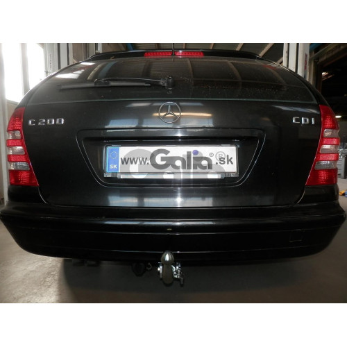 M097C GALIA Полностью оцинкованный фаркоп на Mercedes C-Class w203 седан / s203 универсал 2000-2007, Mercedes CLK-Class 2002-2009. Особенности: для нестандартного бампера требуется большой вырез. Подрозетник убирается за бампер. Тип шара: C (горизонтальны