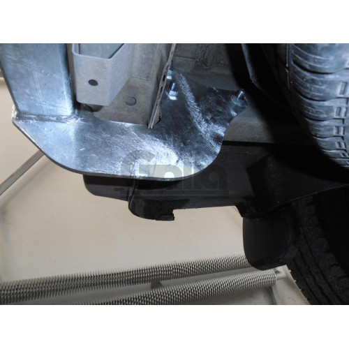 M108A GALIA Полностью оцинкованный фаркоп на Mercedes V-Class w447 2014-, Mercedes Vito w639 2003-2014, w447 2014-, Mercedes Viano w639 2003-2014. Особенности: задний привод, после 07/2010- необходима большая подрезка бампера. Тип шара: A. Невидимый вырез