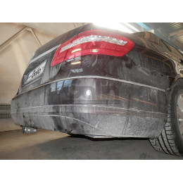 M138C GALIA Полностью оцинкованный фаркоп на Mercedes E-Class w212 седан, кроме AMG 2009-2016. Подрозетник убирается за бампер. Тип шара: C (горизонтальный съемн