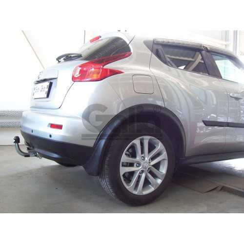 N053A GALIA Полностью оцинкованный фаркоп на Nissan Juke 2WD 2011-2019. Подрозетник убирается за бампер. Шар перекрывает противотуманную фару. Тип шара: A. Невидимый вырез бампера. Нагрузки: 1400/75 кг, масса фаркопа 17,07 кг