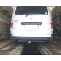 H.N26.A HALTY Фаркоп на Nissan NV200 2009- без подрезки бампера. Тип шара: A. Нагрузки: 1100/75 кг, масса фаркопа 17,5 кг