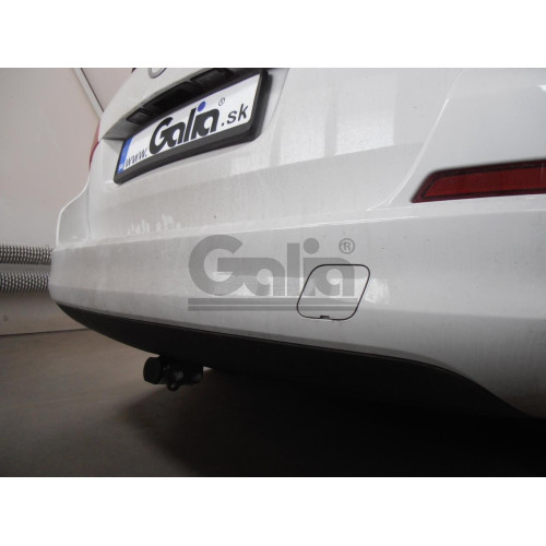 O061C GALIA Полностью оцинкованный фаркоп на Opel Astra J седан/универсал 2009-2015. Подрозетник убирается за бампер. Тип шара: C (горизонтальный съемный). Невидимый вырез бампера. Нагрузки: 1600/75 кг, масса фаркопа 17,37 кг