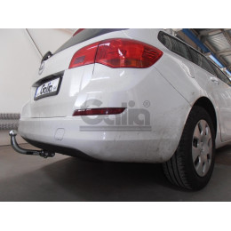 O061C GALIA Полностью оцинкованный фаркоп на Opel Astra J седан/универсал 2009-2015. Подрозетник убирается за бампер. Тип шара: C (горизонтальный съемный). 