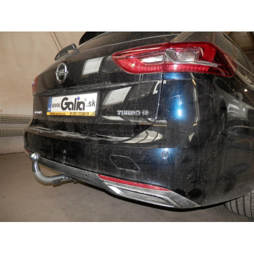 O073A GALIA Полностью оцинкованный фаркоп на Opel Insignia универсал 2017-2022. Подрозетник убирается за бампер. Тип шара: A. Невидимый вырез бампера. Нагрузки: 2200/90 кг, масса фаркопа 18,82 кг