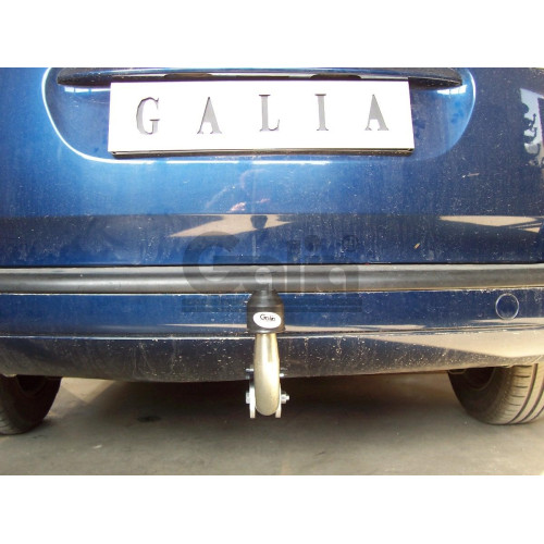 P036C GALIA Полностью оцинкованный фаркоп на Peugeot 307 универсал 2002-2008. Подрозетник убирается за бампер. Тип шара: C (горизонтальный съемный). Установка без снятия и выреза бампера. Нагрузки: 1500/70 кг, масса фаркопа 18,77 кг