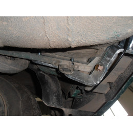 R002A GALIA Полностью оцинкованный фаркоп на Renault Clio 1998-2005. Особенности: Номерной знак на задней двери, вкл. Storia 2005-. Тип шара: A. Установка без снят