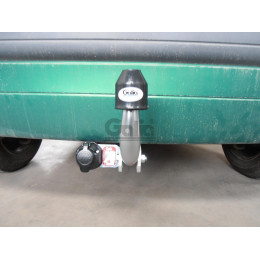 R002A GALIA Полностью оцинкованный фаркоп на Renault Clio 1998-2005. Особенности: Номерной знак на задней двери, вкл. Storia 2005-. Тип шара: A. Установка без снят