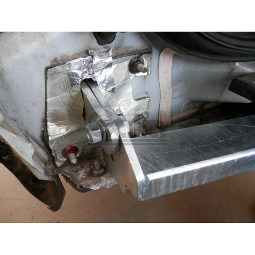 R074A GALIA Полностью оцинкованный фаркоп на Renault Megane II 2003-2008 (classic) седан/универсал, Megane III универсал 2008-2016. Подрозетник убирается за бампер. Тип шара: A. Установка без выреза бампера. Нагрузки: 1300/75 кг, масса фаркопа 16,92 кг
