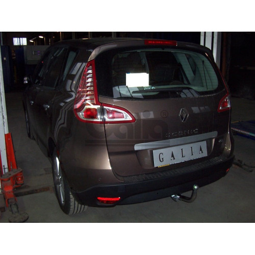 R087C GALIA Полностью оцинкованный фаркоп на Renault Megane III хетчбек 5 дверей 2008-2016, Renault Scenic III 2010-2016. Подрозетник убирается за бампер. Тип шара: C (горизонтальный съемный). Без выреза бампера. Нагрузки: 1300/75 кг, масса фаркопа 18,07 