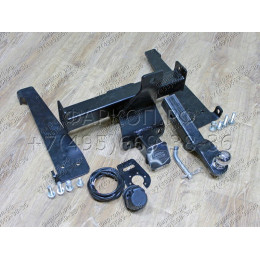 TCU00008N ТСС Фаркоп на Land Rover Range Rover Sport 2012-2022. Вырез в нижней части пыльника. Тип шара: E (шаровый узел под американский квадрат с нержавеющим шар