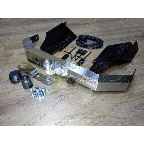 TCU00096 ТСС Фаркоп на Toyota Land Cruiser 200 Excalibur 2017-2018 с накладкой с надписью Land Cruiser без подрезки бампера. Тип шара: F. Нагрузки: 1500/100 кг